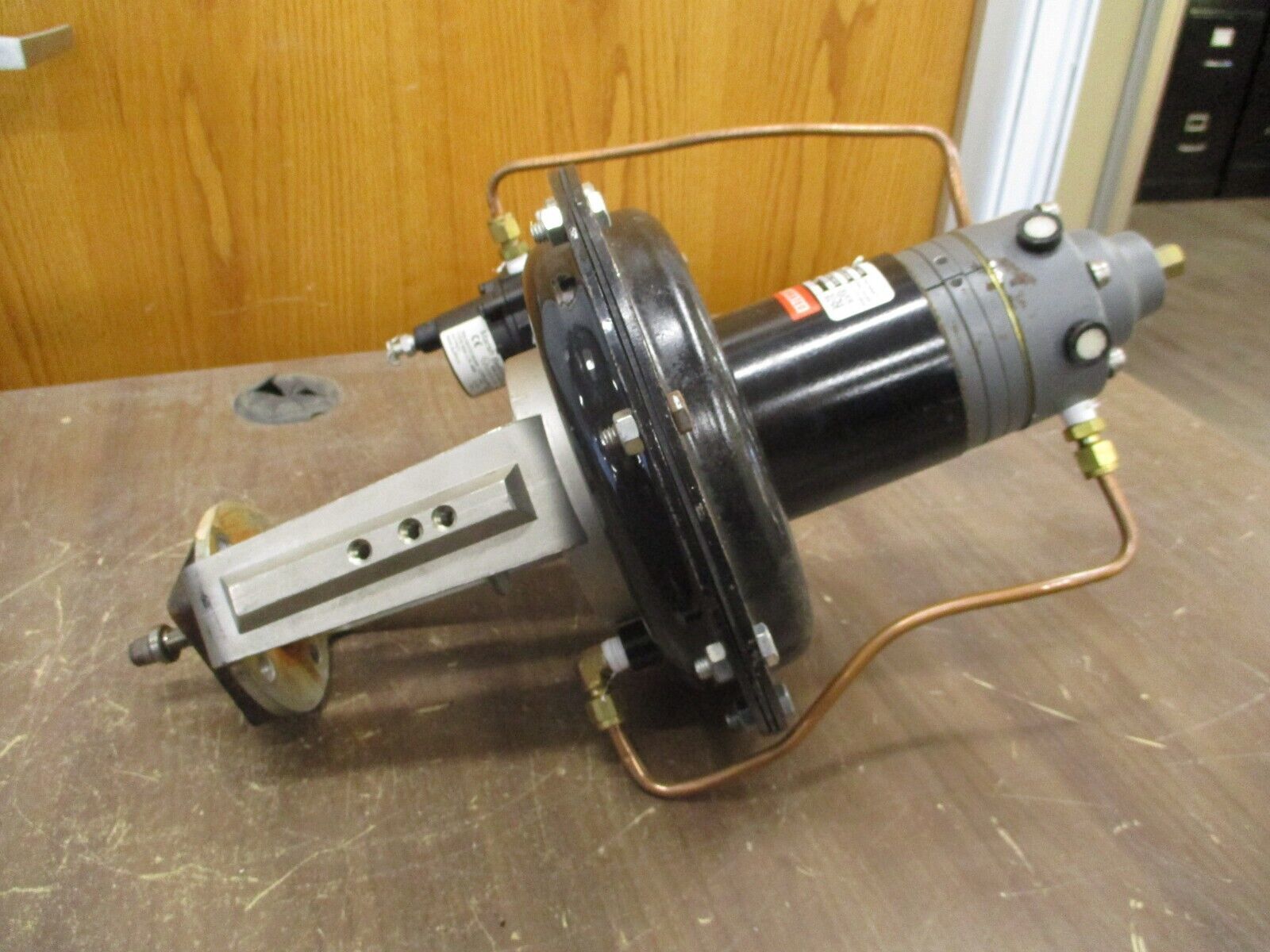 Jordan Valve Pneumatic Control Valve 78TP Size: 1/2" 1000 PSI Max Seat: 316 Used