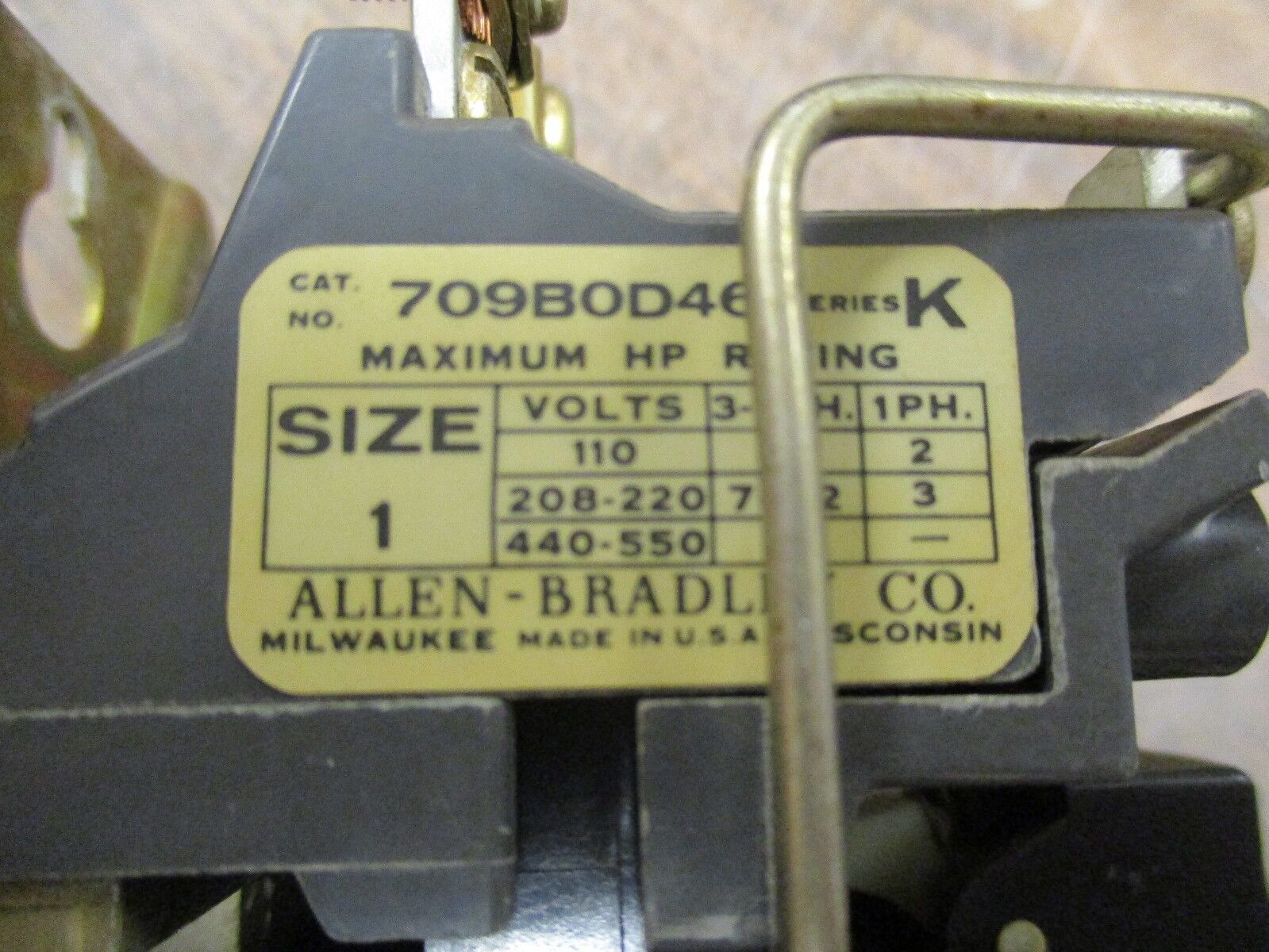 Allen-Bradley Size 1 Starter 709B0D46 120V Coil Used