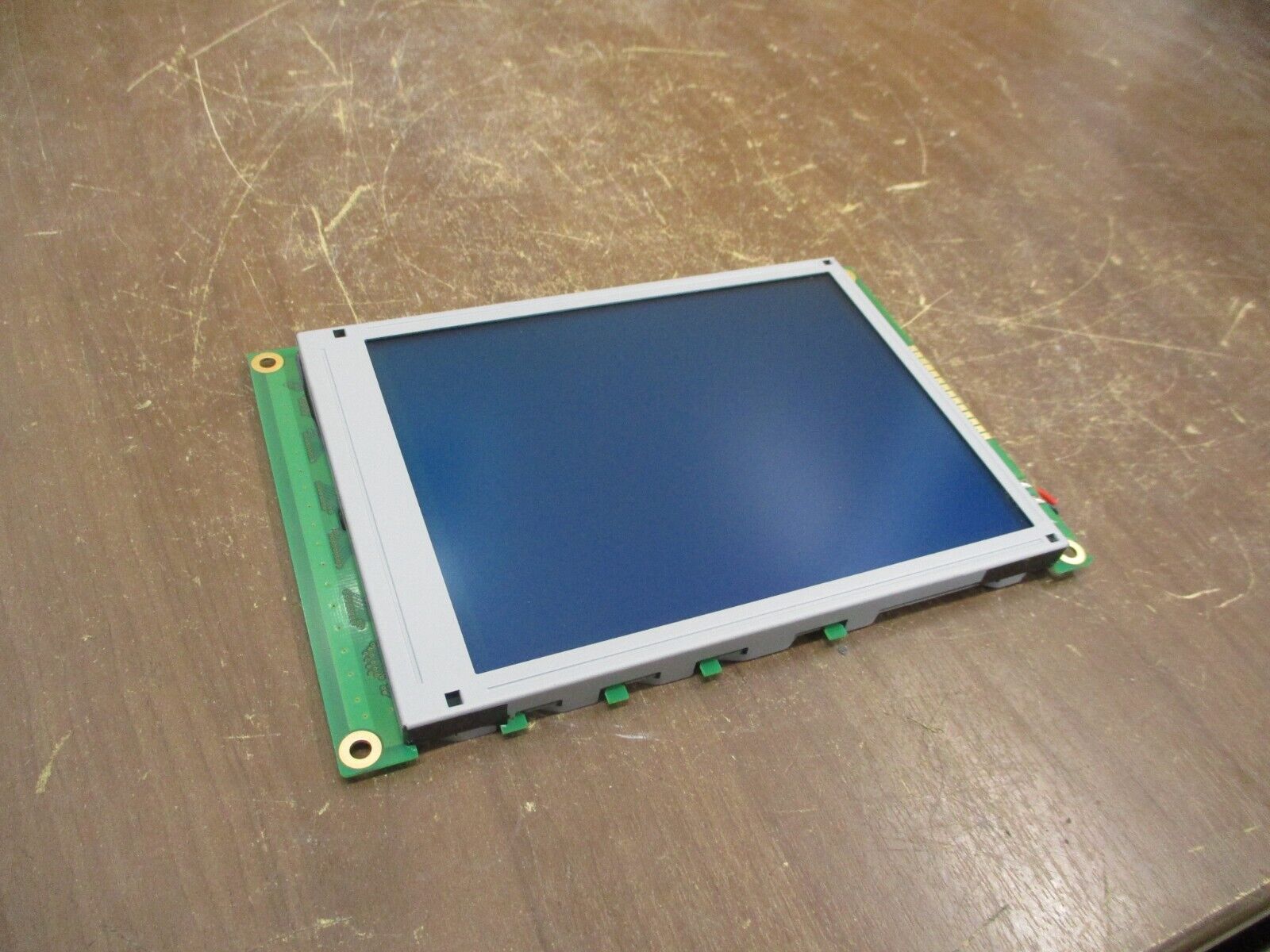 Apex LCD Screen HG322431 *No Wires* Used