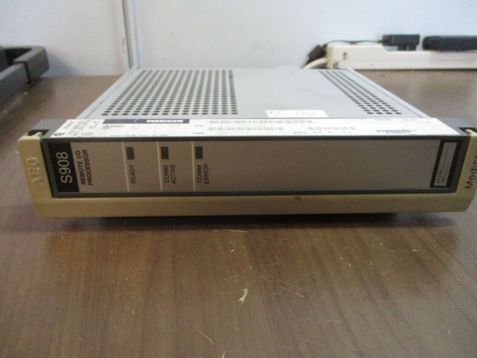 AEG Modicon Remote I/O Processor AS-9385-001 Model #: AS-S908-110 Used