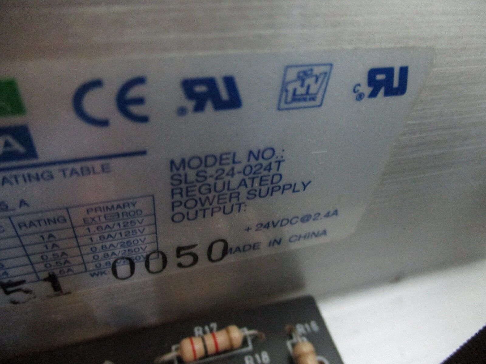 Sola Regulated Power Supply SLS-24-024T Input: 100-240V 0.5-1A Used