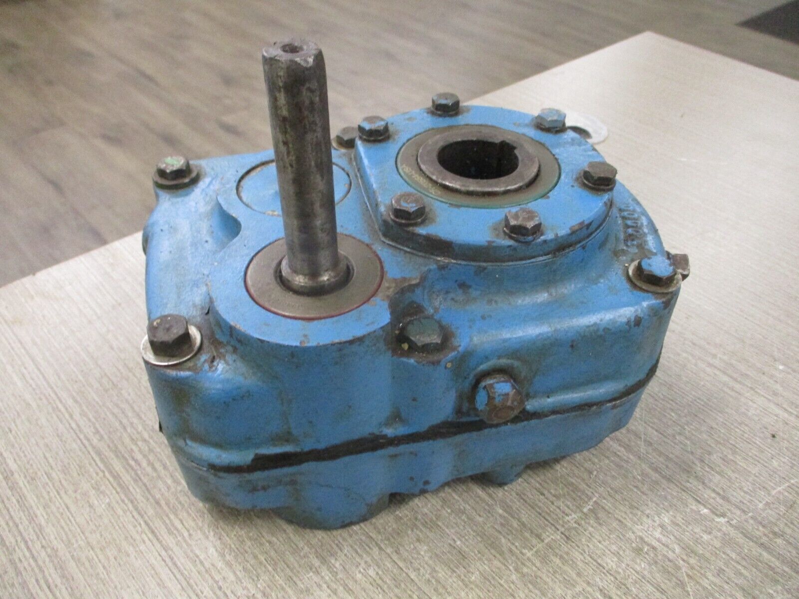 Dodge Torque-Arm Speed Reducer 351164XH Size: SGXT123 Ratio: 25.6 Used