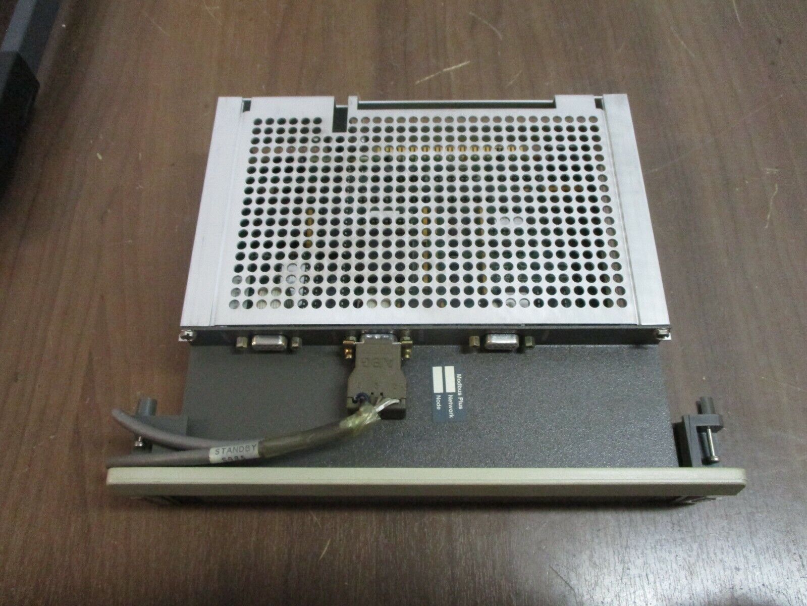 AEG Modicon Modbus Plus Network Adapter Module AS-S985-802 Model #: AM-S985-800