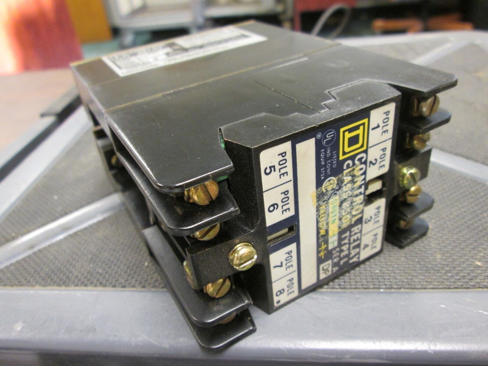 Square D Control Relay 8501 L0-60 120V Coil 50/60Hz Used