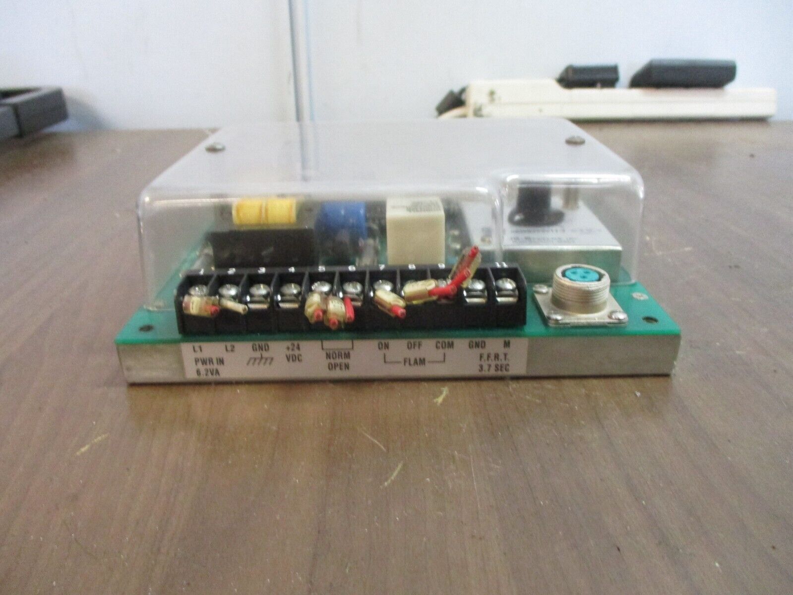 JB Systems Flame Monitor IRIS 300 24VDC 6.2VA Used