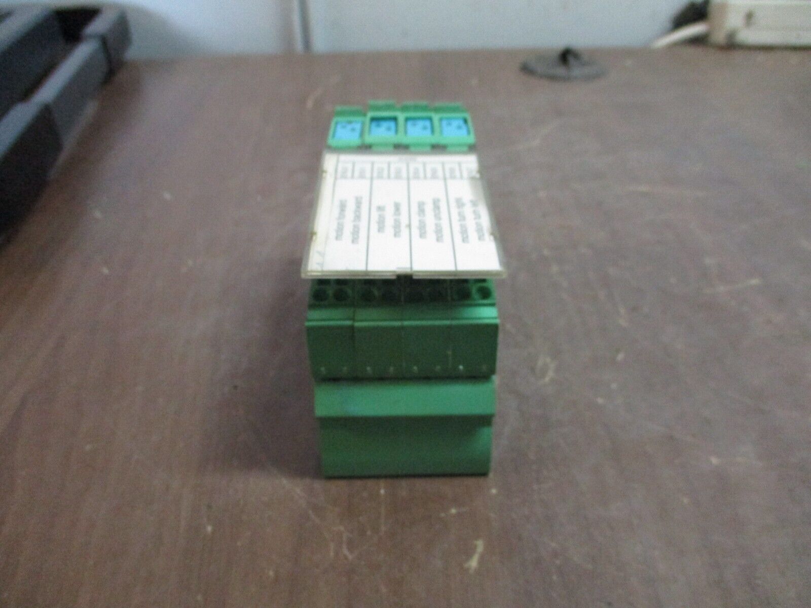 Phoenix Contact IBIL24DI8 Interbus Coupler 2726227 HW: 02 w/ Terminal Cover Used