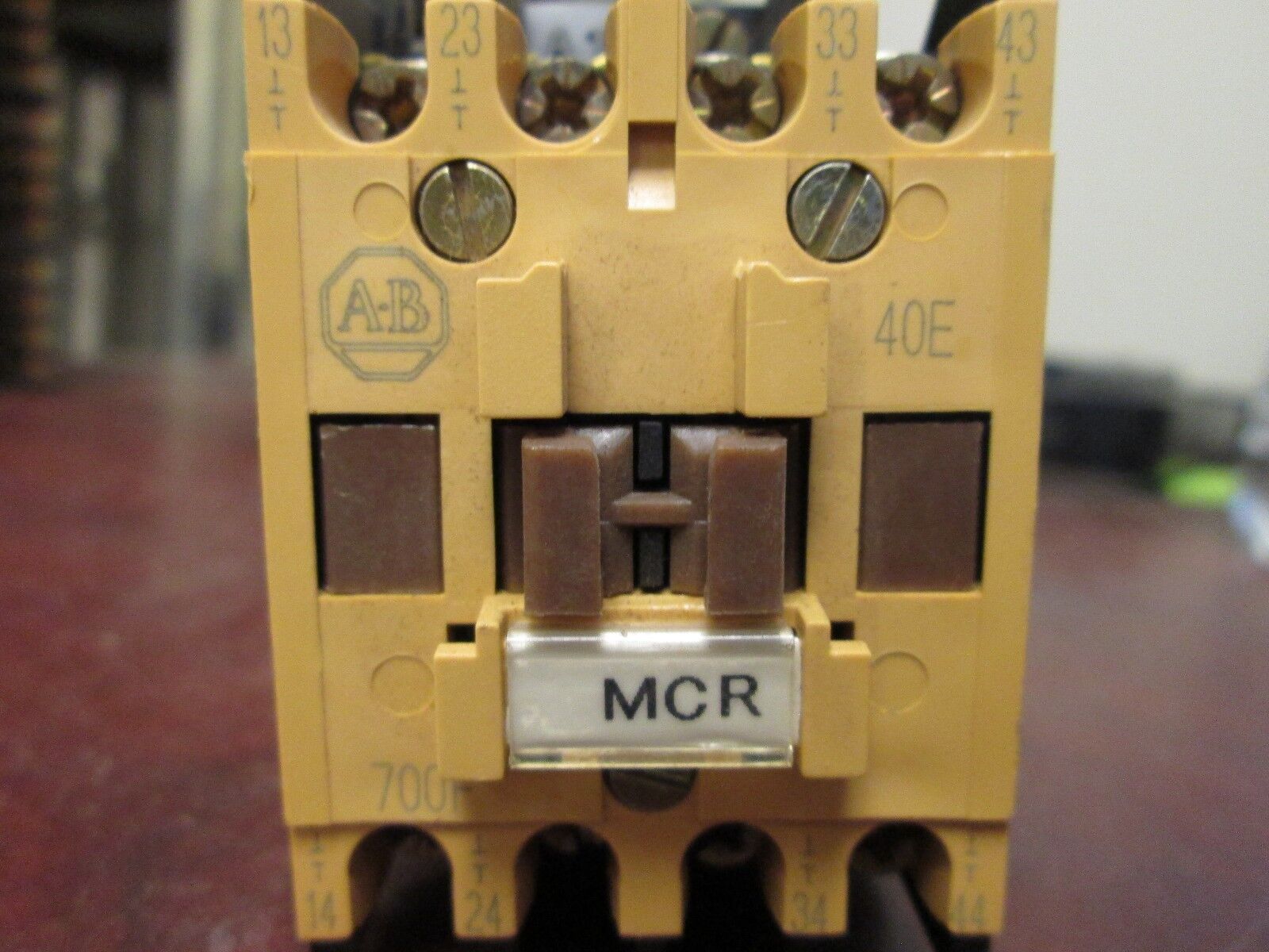 Allen-Bradley Contactor 700-F400A1 120V Coil Used