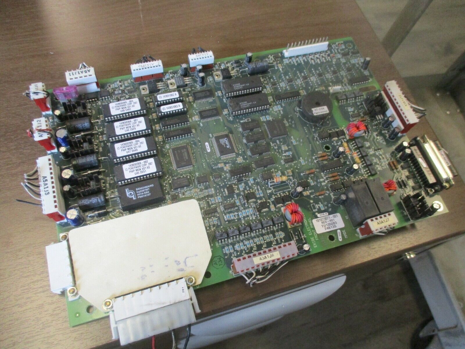 Eaton Monitor Panel Control Board 101073071-001 Rev. H01 Used