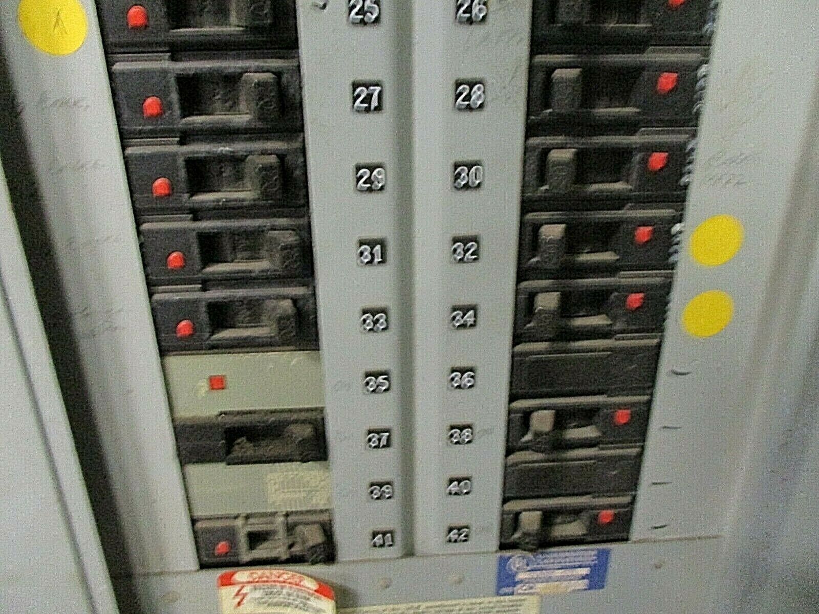 ITE Main Lug Breaker Panel CDP 225A Max 480Y/277 3Ph 4W Used