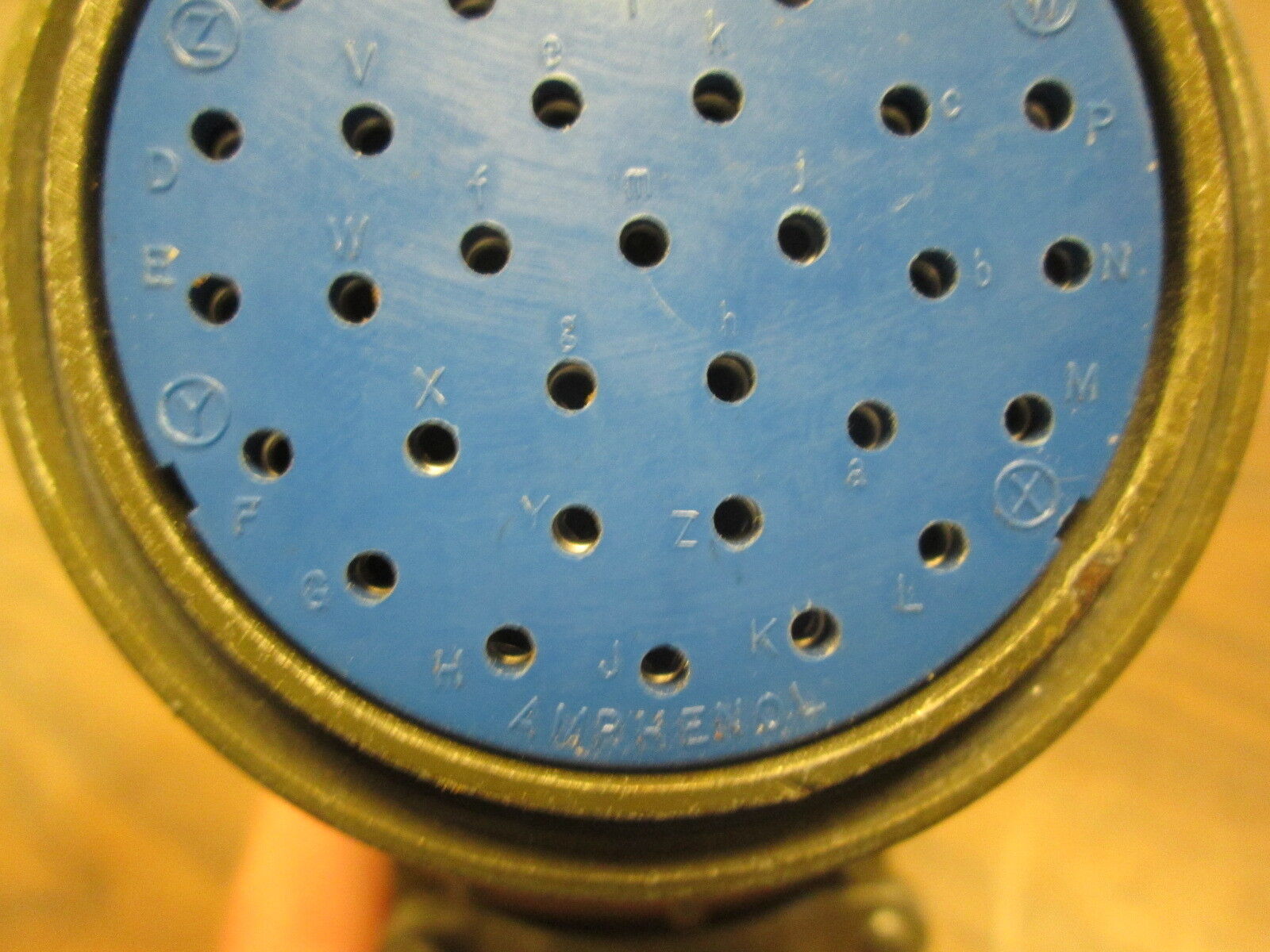 Amphenol Receptacle 36-1SS Used