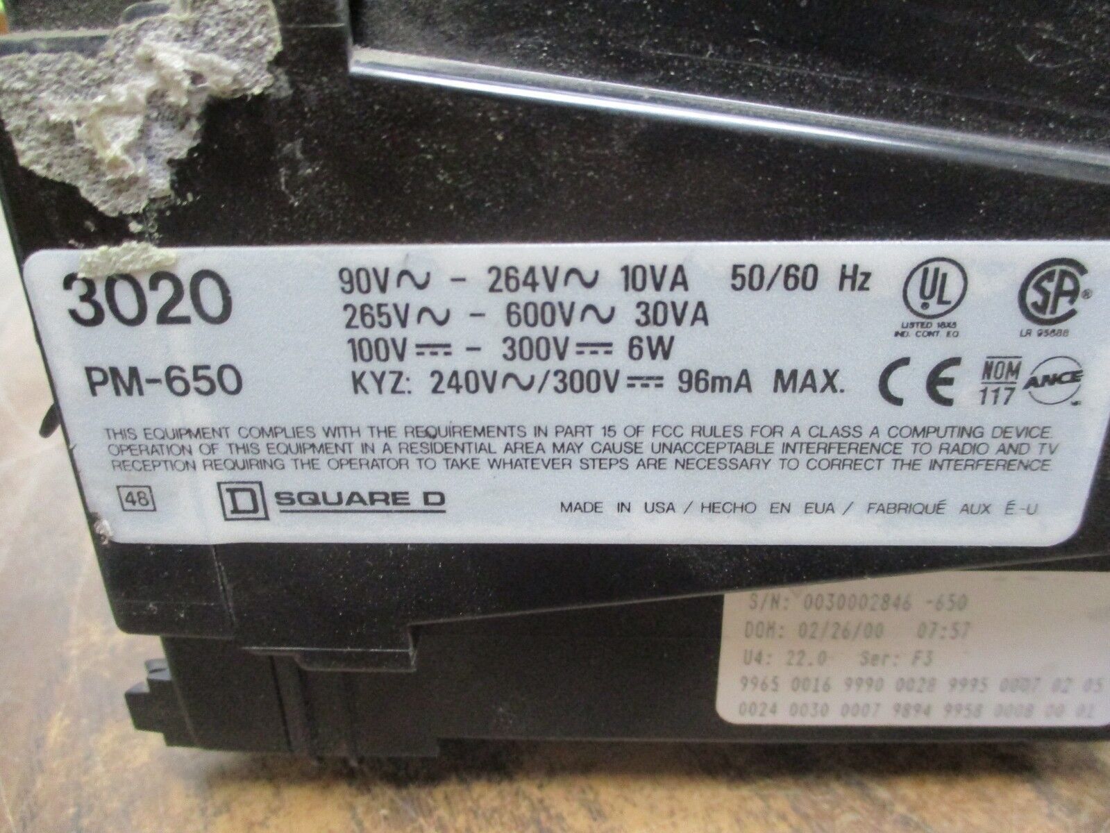 Square D PowerLogic Power Meter 3020 PM-650 *Missing Cover* Used