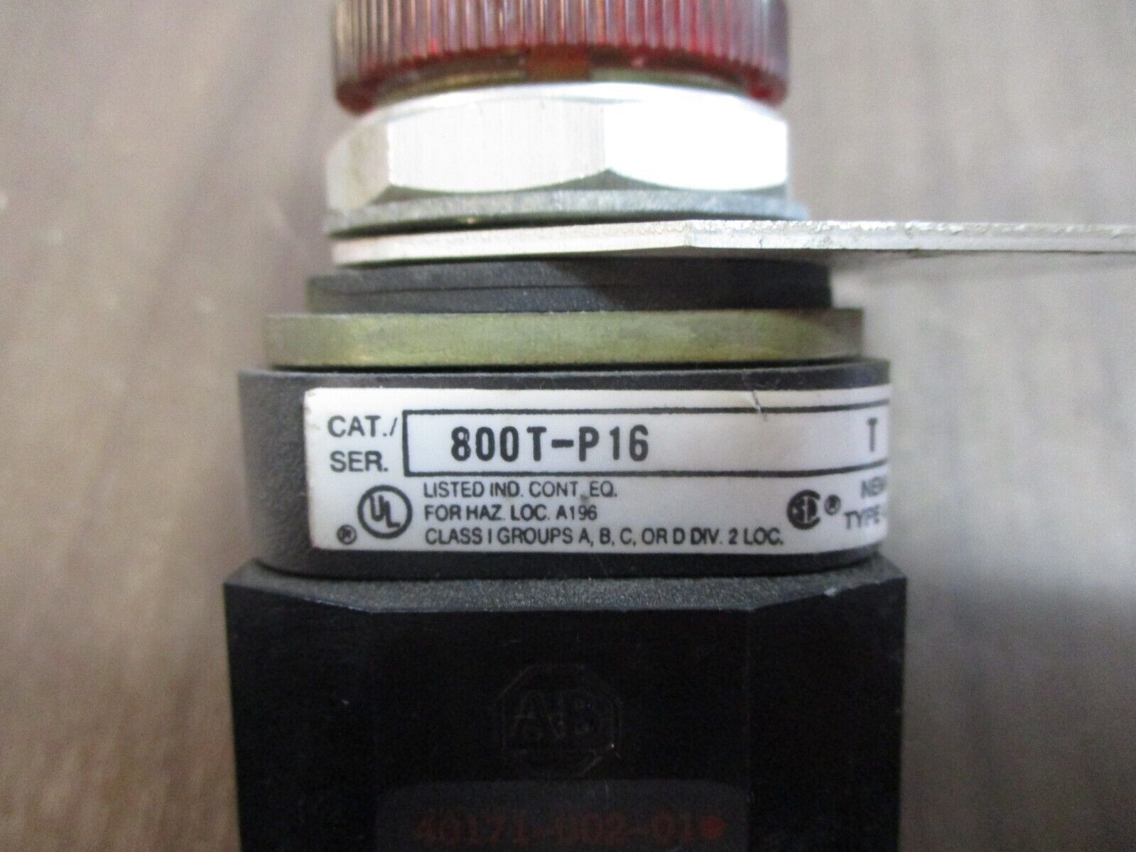Allen-Bradley Pilot Light 800T-P16 Ser. T Nema 4, 13 Red Actuator *Lot of 2*