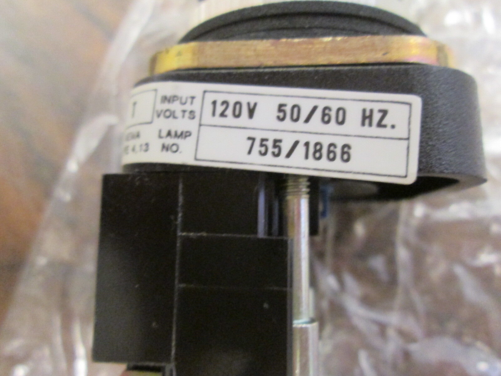 Allen-Bradley Pilot Light 800T-P16 Type 4,13 120V w/ Green Cap New Surplus