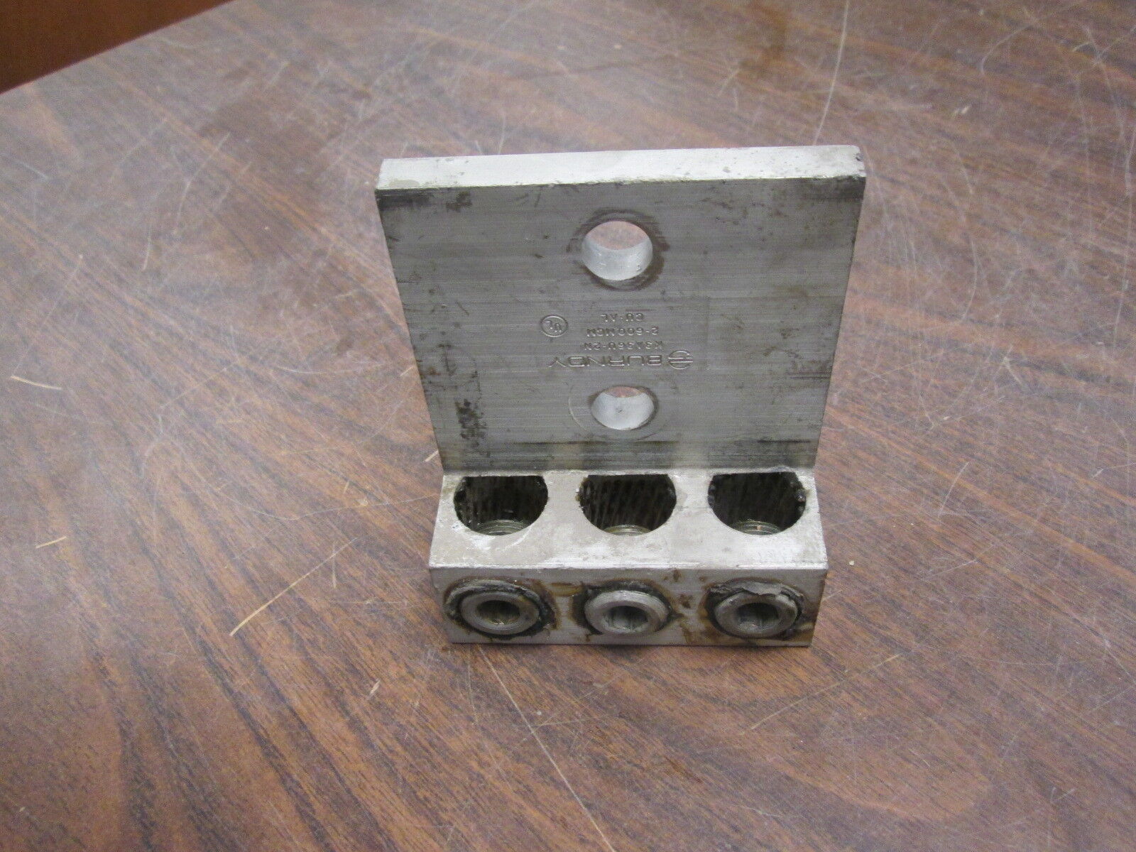 Burndy Lug K3A36U-2N 600MCM Used