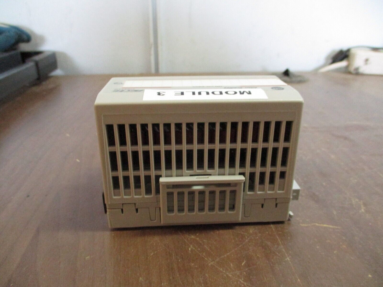 Allen-Bradley Flex I/O Input Module 1794-IA16 Ser. A Rev. B01 120V Used
