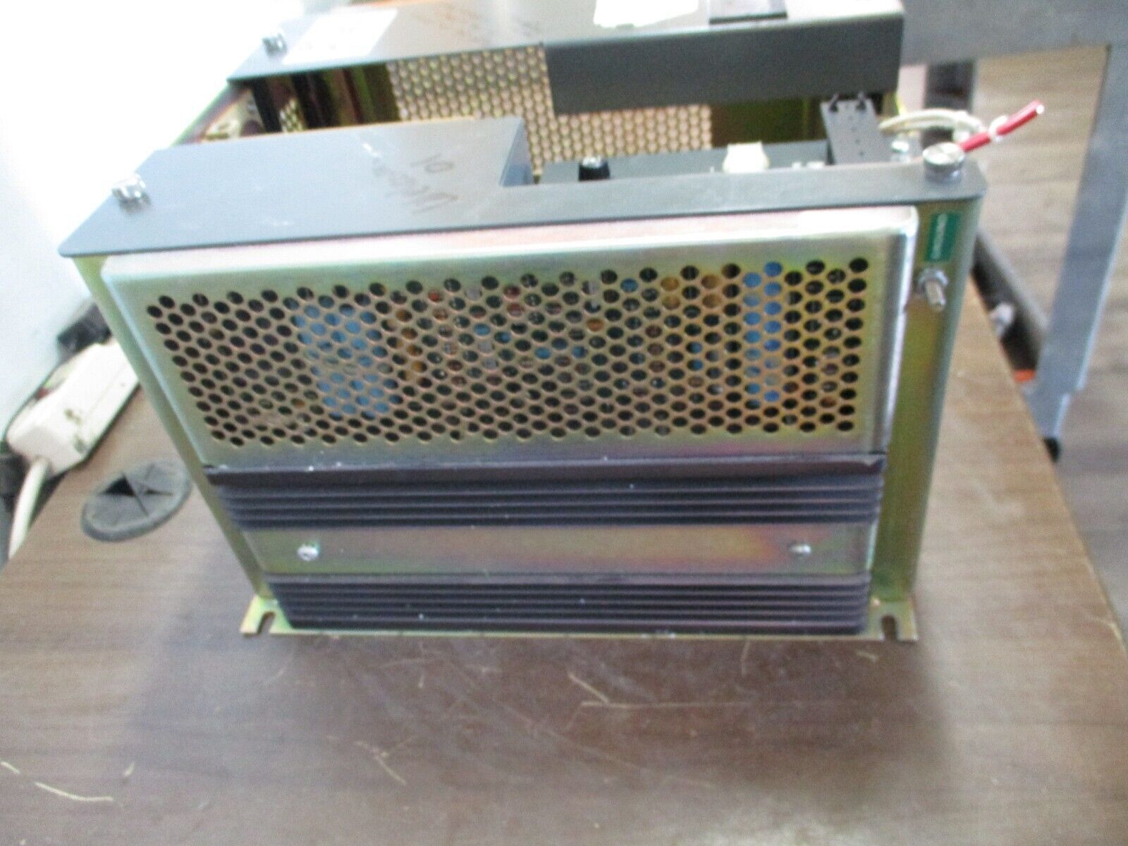 Allen-Bradley 1772 PLC-2/30 Programmable Controller 1772-LP3 Ser. A 120/240V