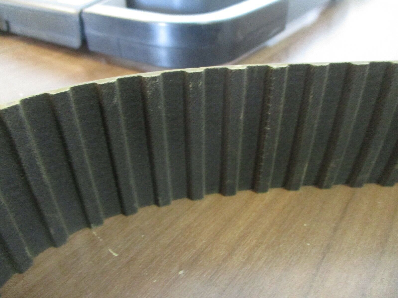 Gates PowerGrip Timing Belt 560H200 Used