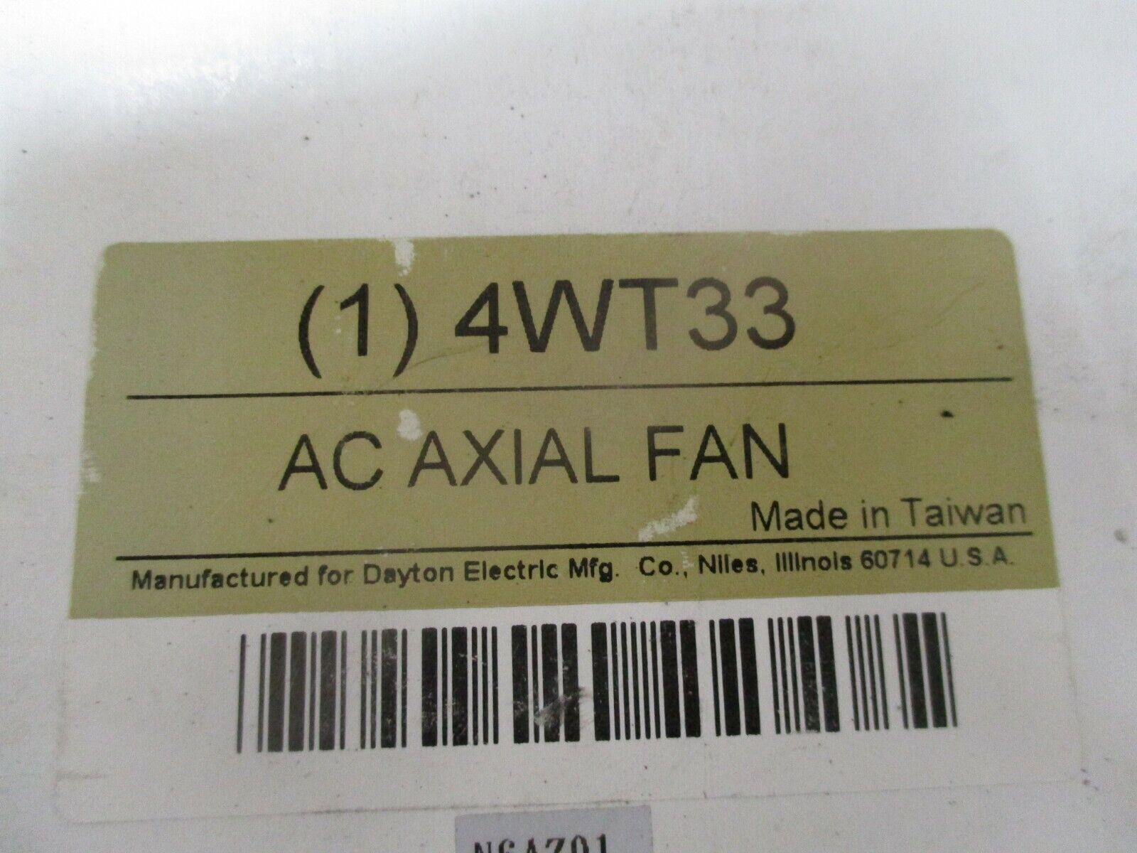 Dayton Axial Fan 4WT33 105CFM 2900RPM 230V 60Hz 0.11A 19W New Surplus