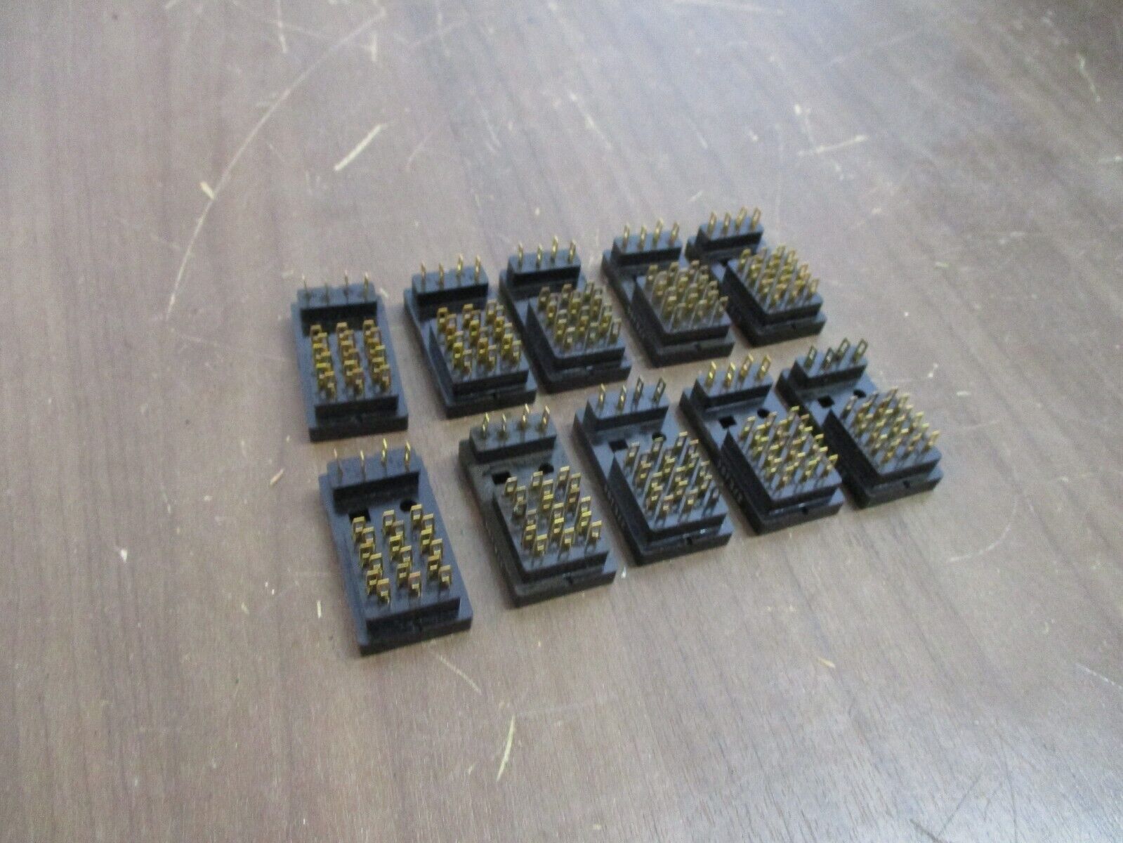 Potter & Brumfield Relay Socket 9XR10-9 *Box of 10* New Surplus