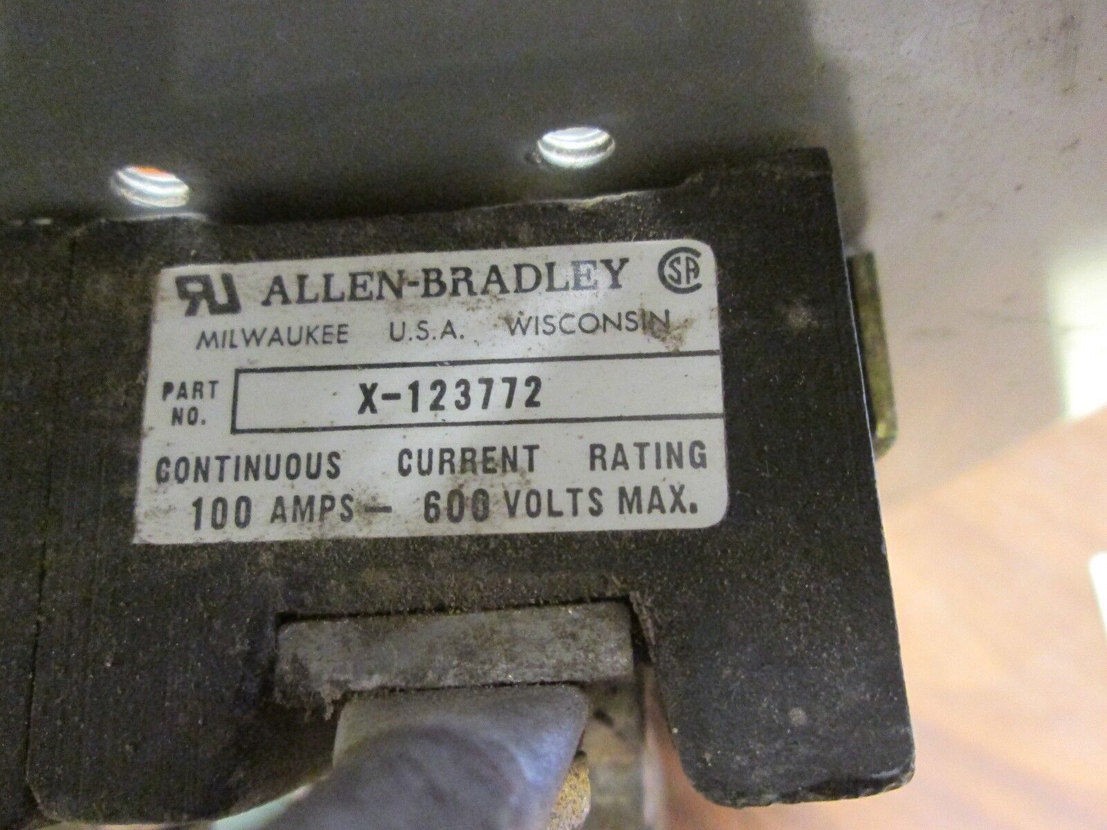 Allen-Bradley Fuse Block X-123772 100A 600V 2P