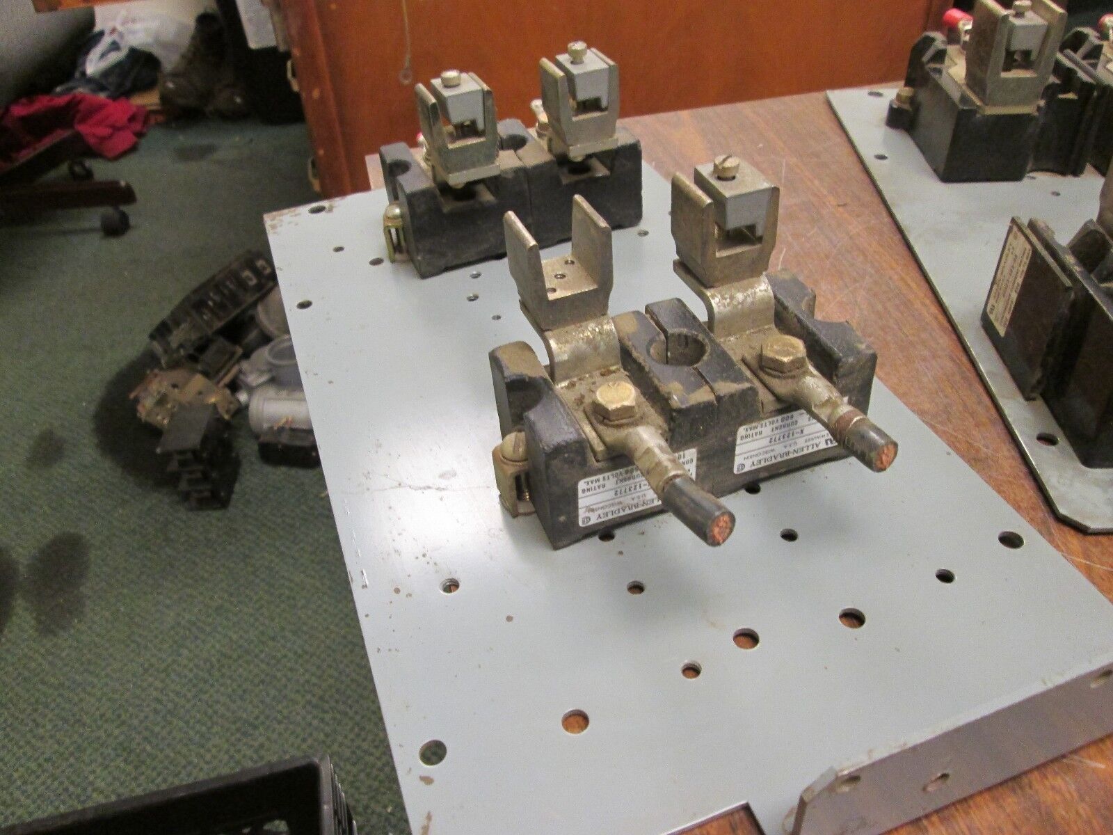 Allen-Bradley Fuse Block X-123772 100A 600V 2P