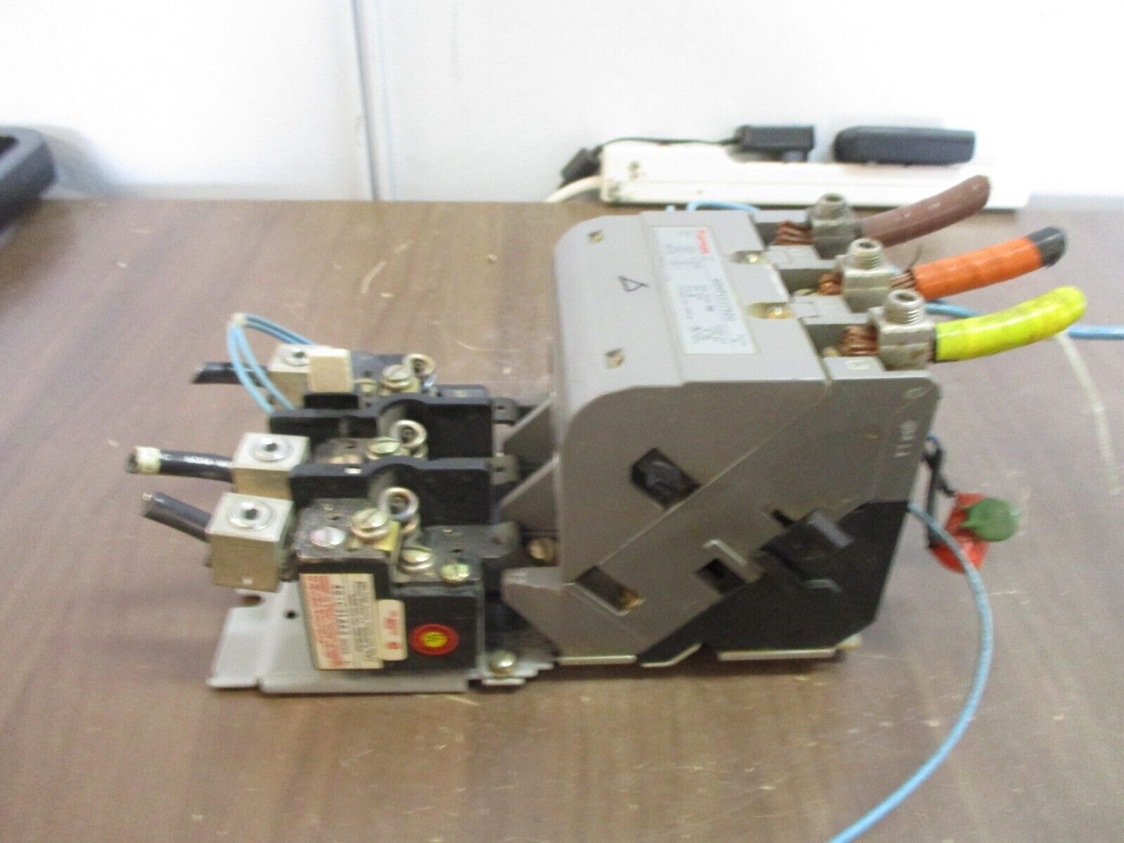 Furnas Starter 40HP107792U/48IC31AA3 110-120/220-240V Coil Size 3 90A 600V Used