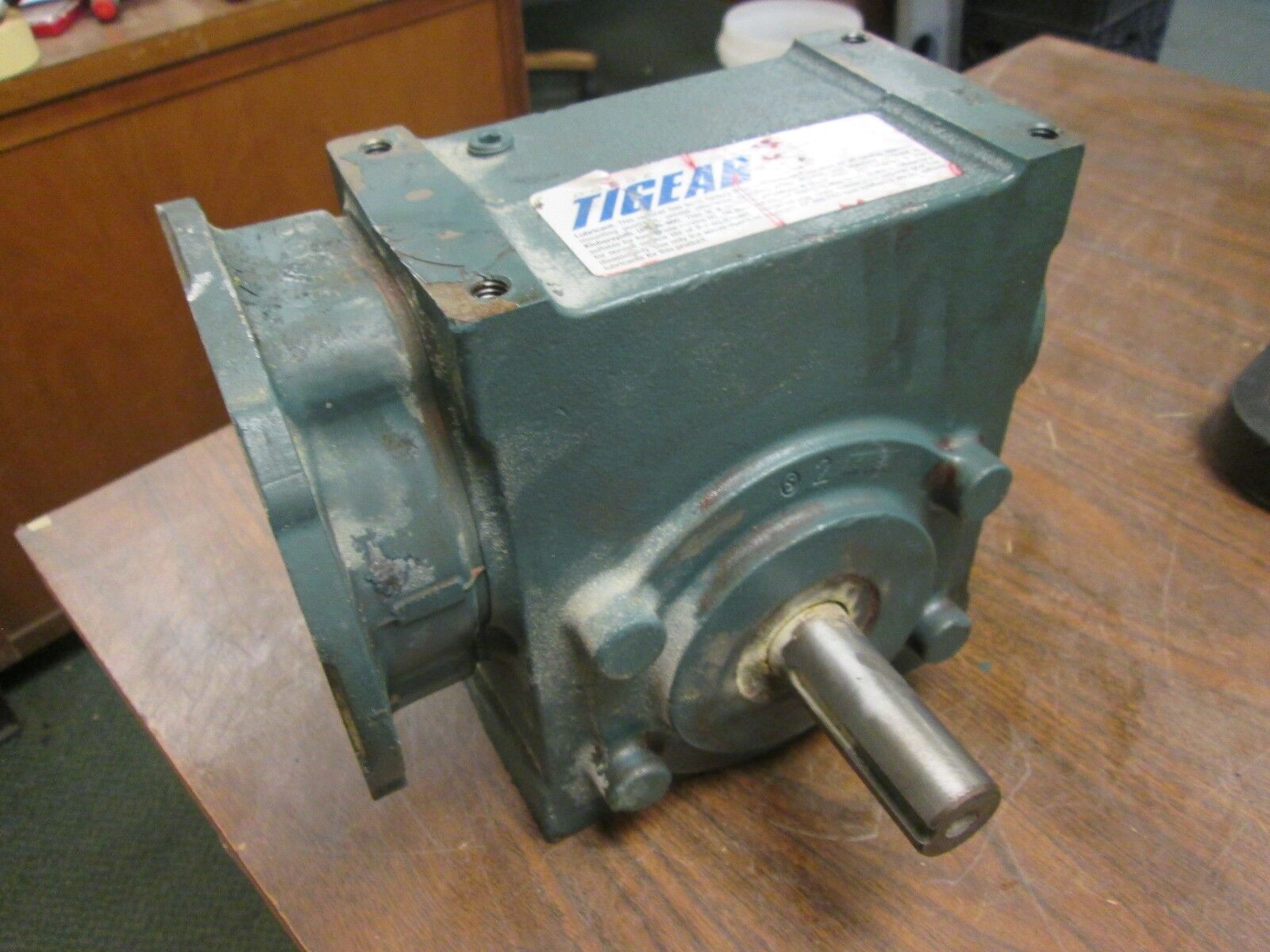 Dodge Tigear 2 Reducer 26Q20R14 Ratio 20:1 2.71HP-IN 1673 LB-IN Torque Out Used