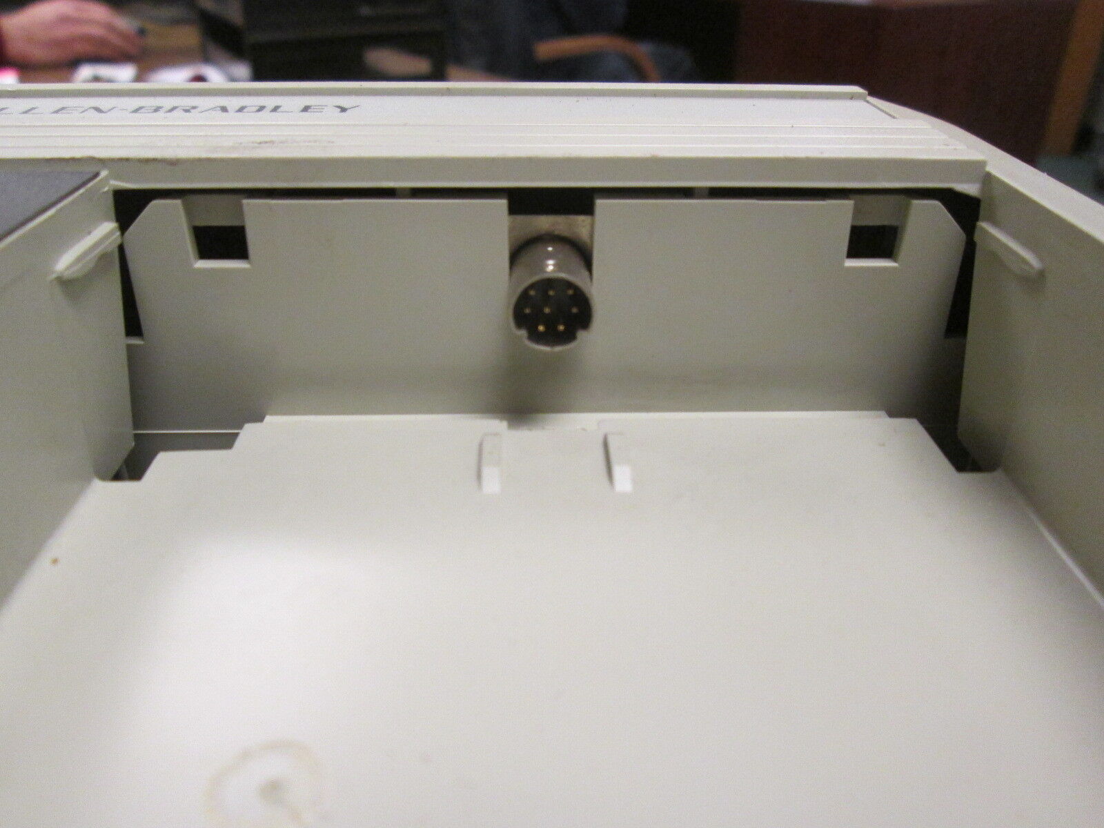 Allen-Bradley 1305 AC Drive 1305-BA03A 1HP *Missing Cover* Series May Vary Used