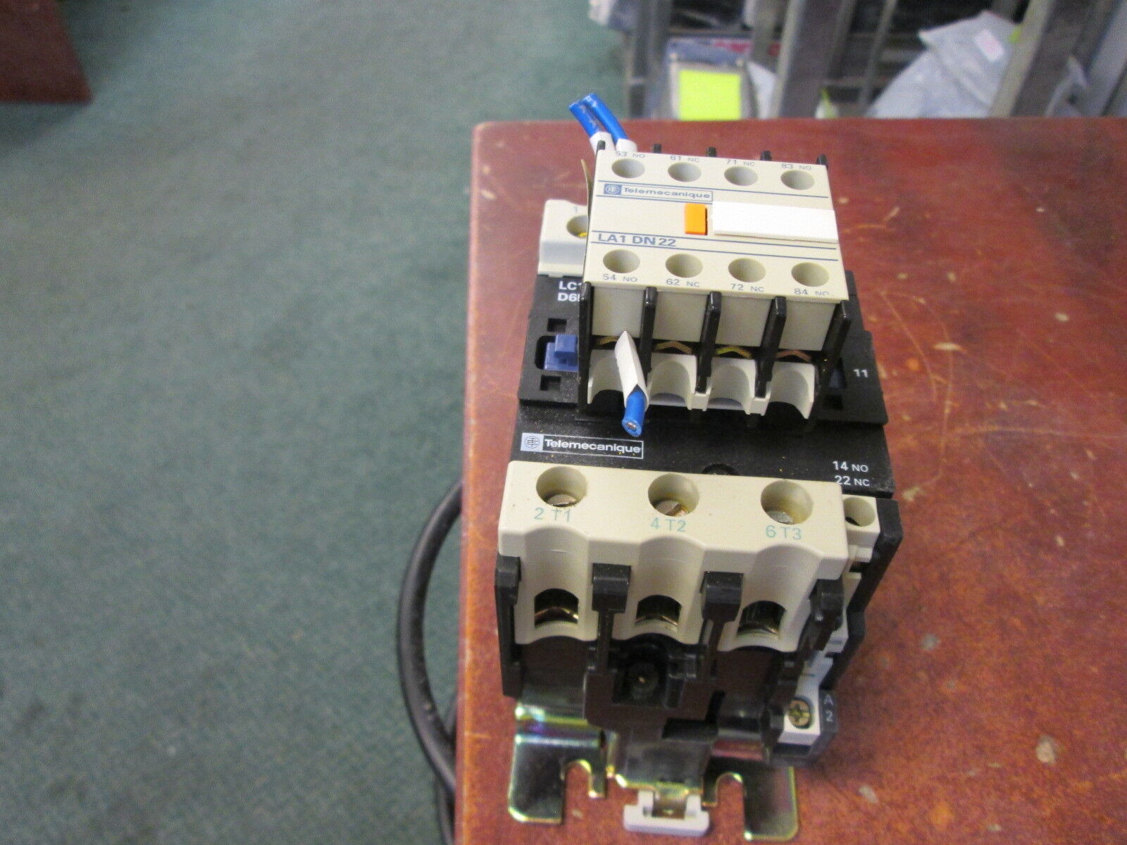 Telemecanique Contactor LC1 D6511 120V Coil 80A 600V w/Aux Contact Block Used