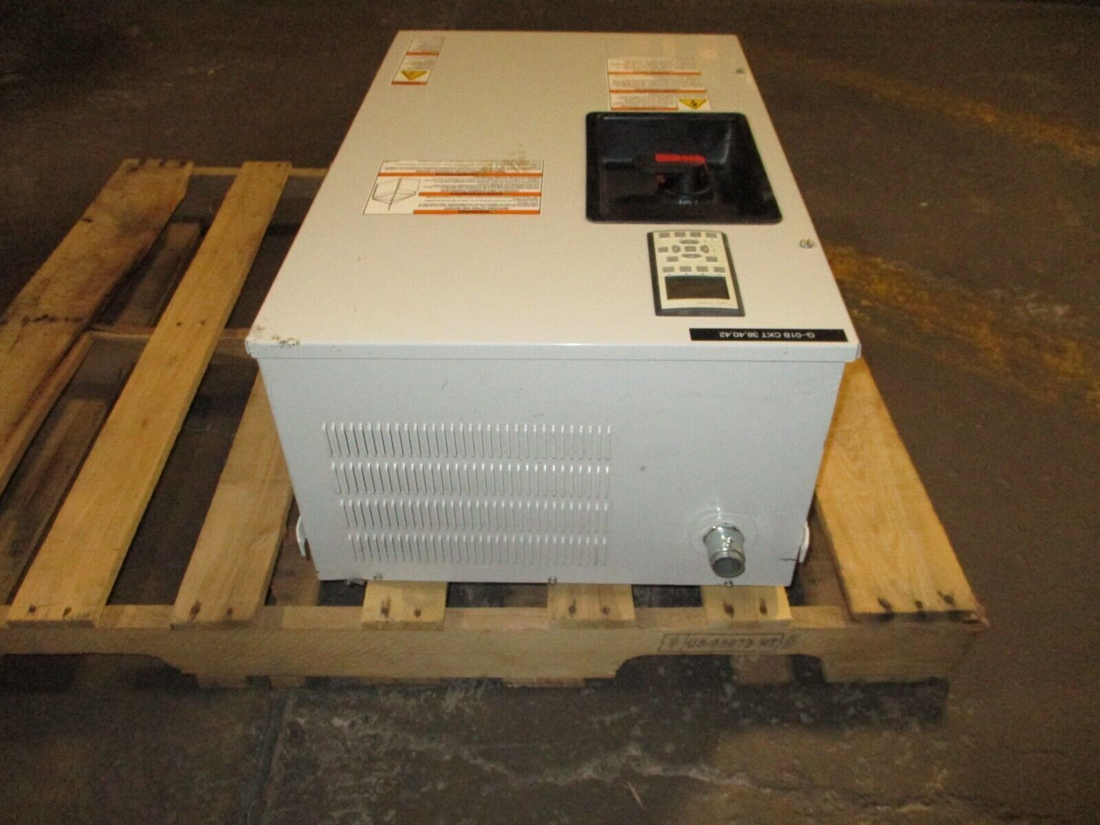Trane TR200 AC Drive 177U0871 10HP 3Ph w/ Keypad Used