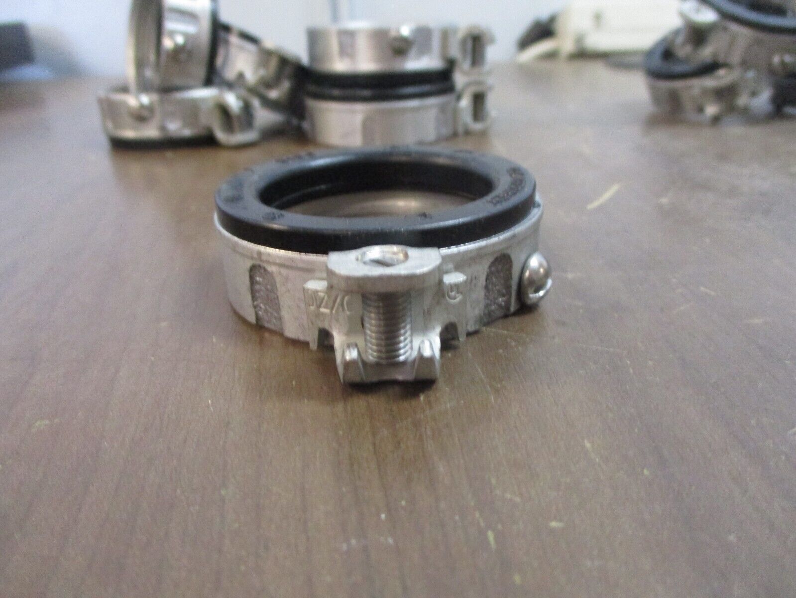 O-Z / Gedney Ground Bushing ABLG1504 1 1/2" Aluminum *Box of 25* New Surplus