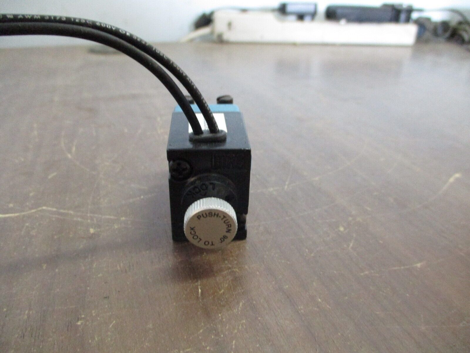 MAC Solenoid Valve 132B-114BABA 110/120V 50/60Hz 6.8W 150PSI Used