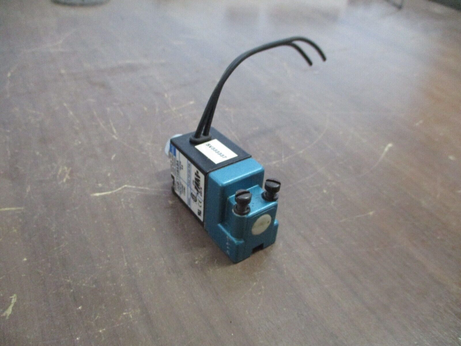 MAC Solenoid Valve 132B-114BABA 110/120V 50/60Hz 6.8W 150PSI Used