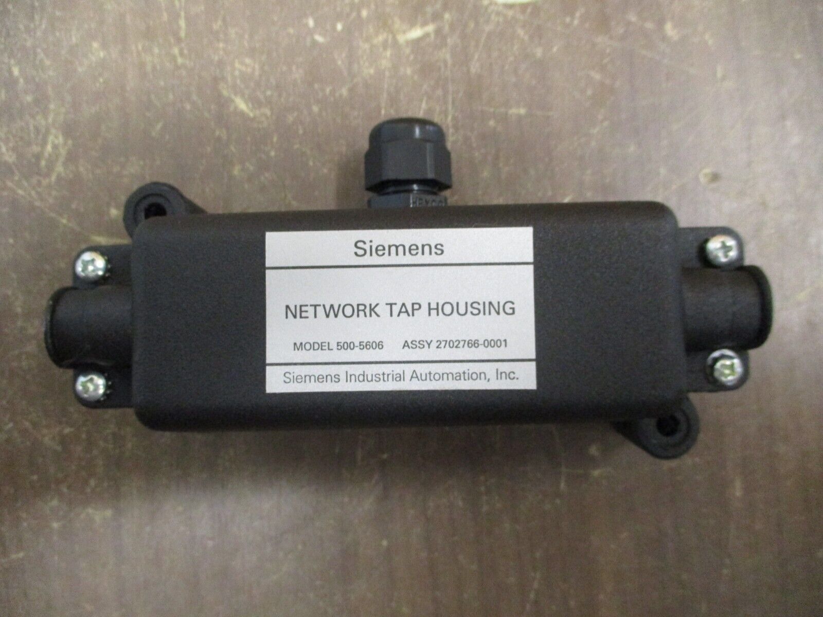 Siemens Model 500-5606 Network Tap Housing 2702766-0001 *No Box* New Surplus