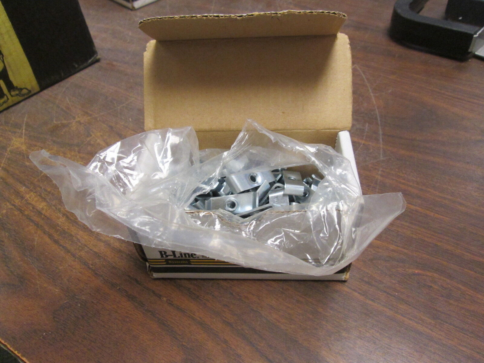 B-Line Fixture Nut B436 *Approx 100* New Surplus