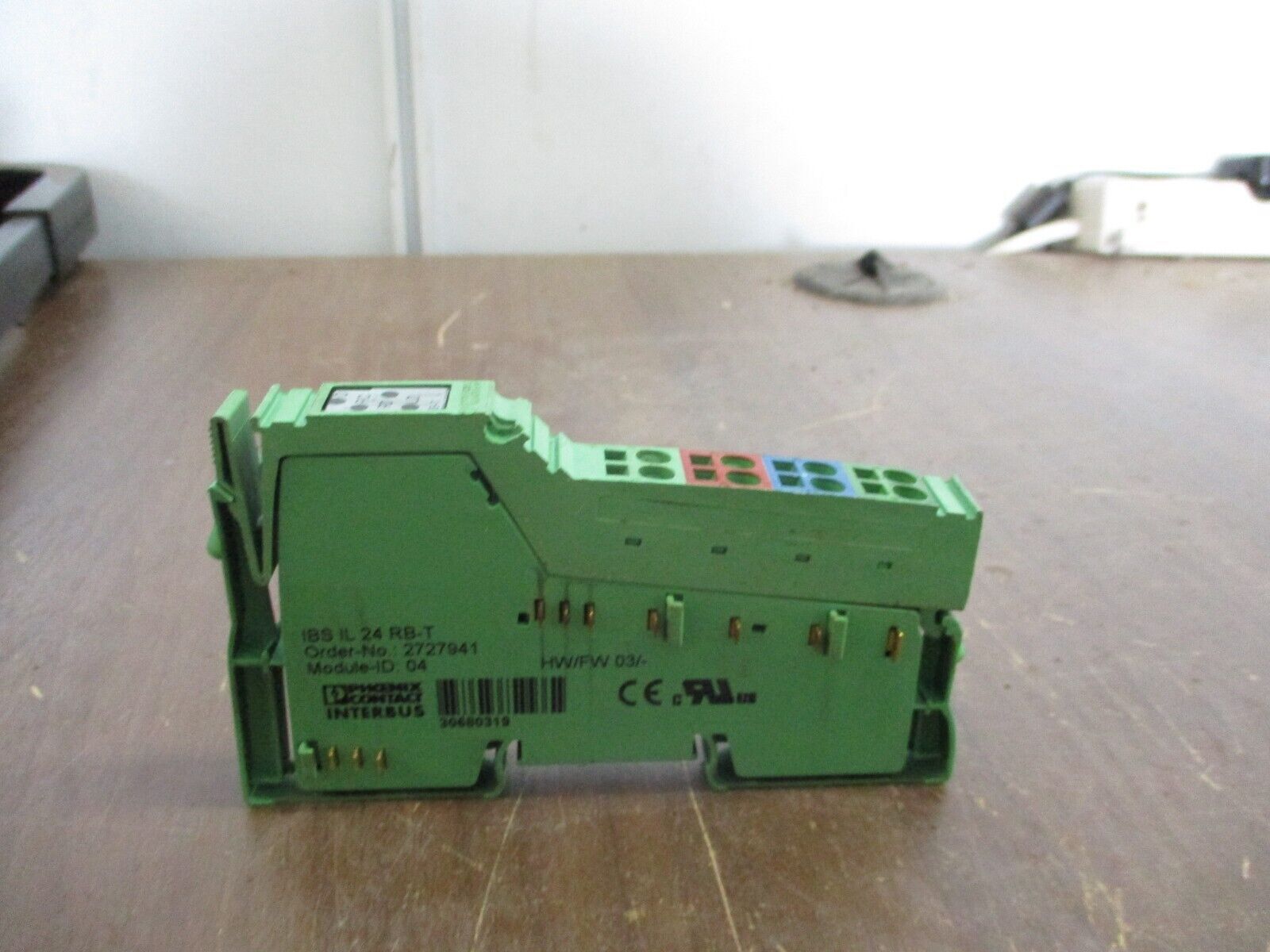 Phoenix Contact Interbus Branch Terminal Block 2727941 IBSIL24RB-T HW: 03 Used