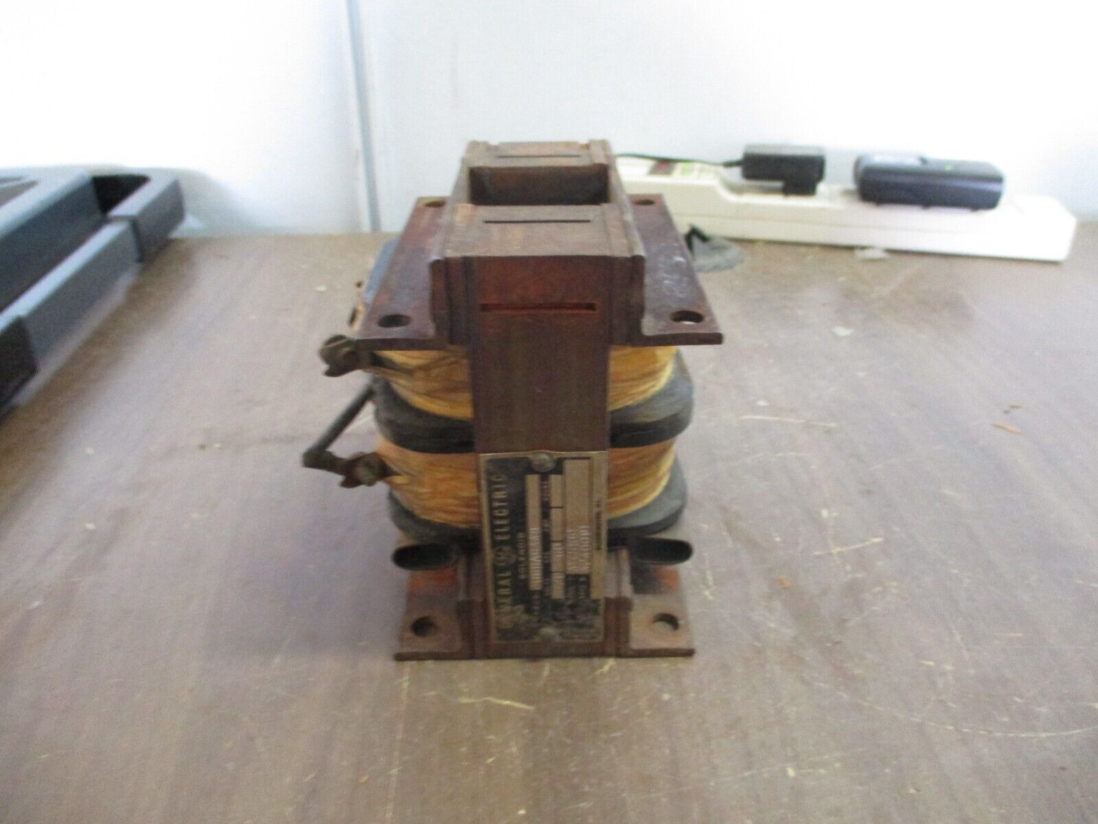 GE Solenoid CR9503-206BAB349 120V 60Hz Used