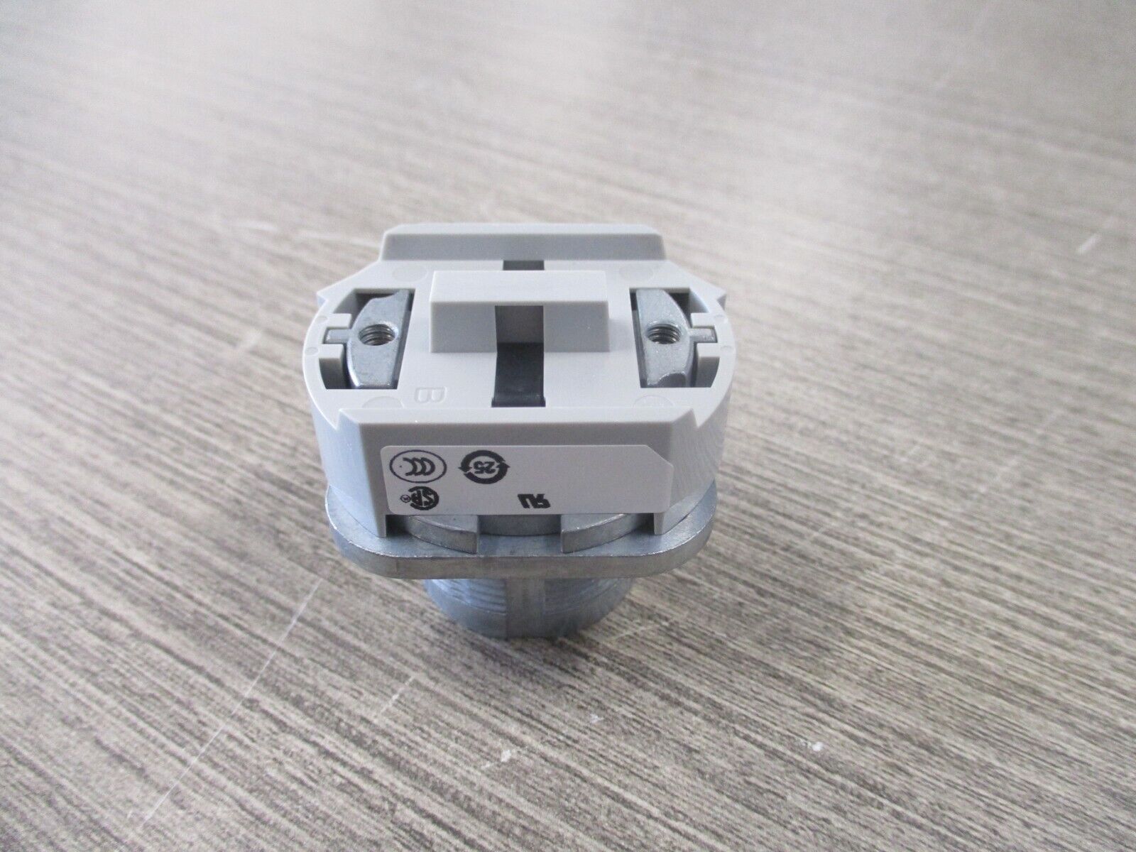 Allen-Bradley Selector Switch 800T-H2 Ser. U 2-Position New Surplus