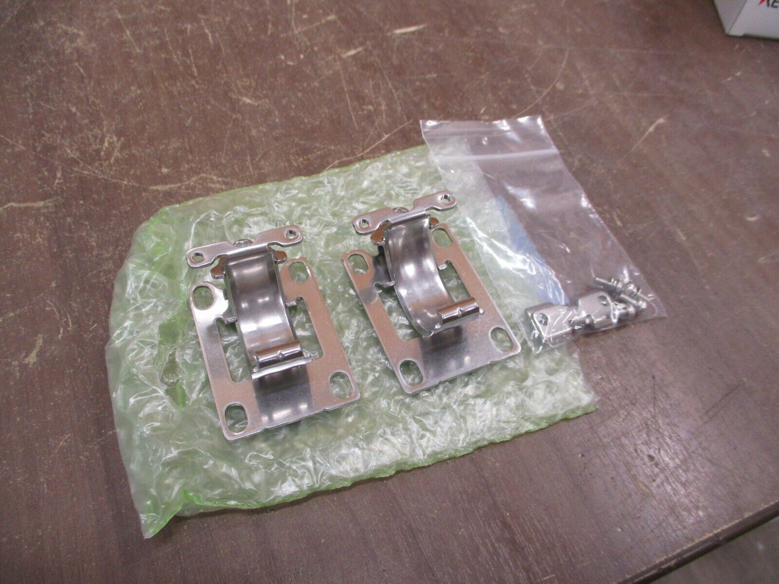 Keyence Safety Mounting Bracket OP-42370 New Surplus