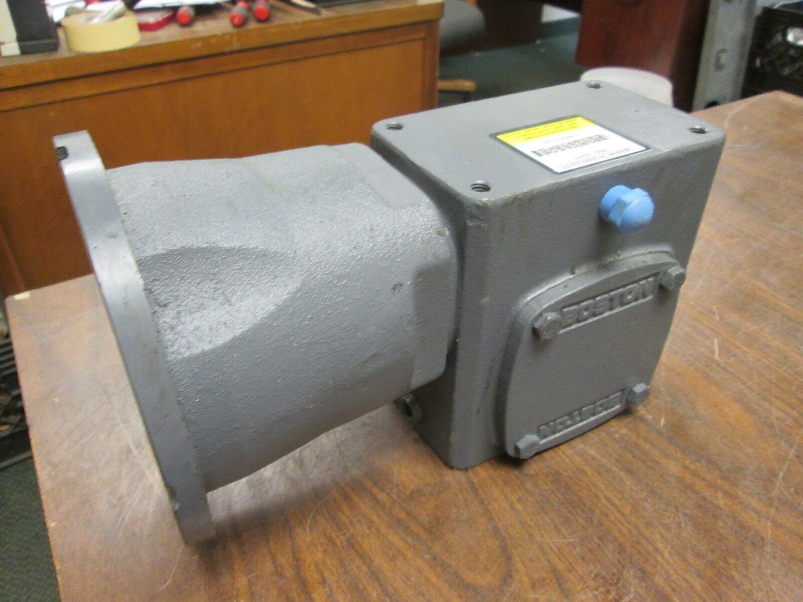 Boston Gear Reducer RF721-10B5-G Ratio 10:1 2.34 HP IN 789 LB-IN Torque Out