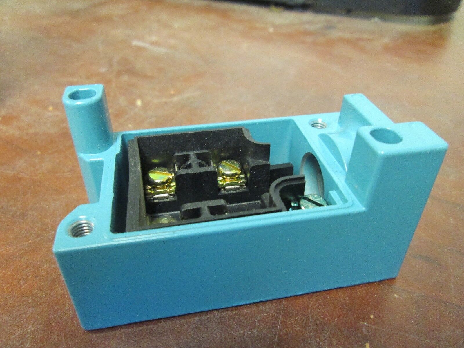 Honeywell Micro Switch LSZ4001 New Surplus