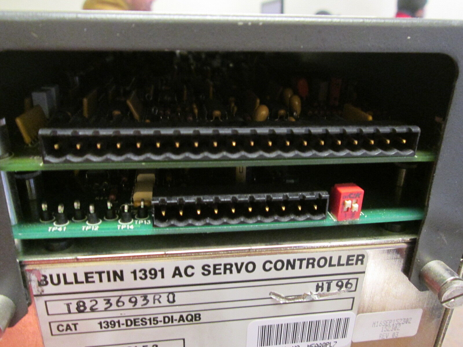Allen-Bradley 1391 Digital AC Servo Drive 1391-DES15-DI-AQB 5.5KW Used