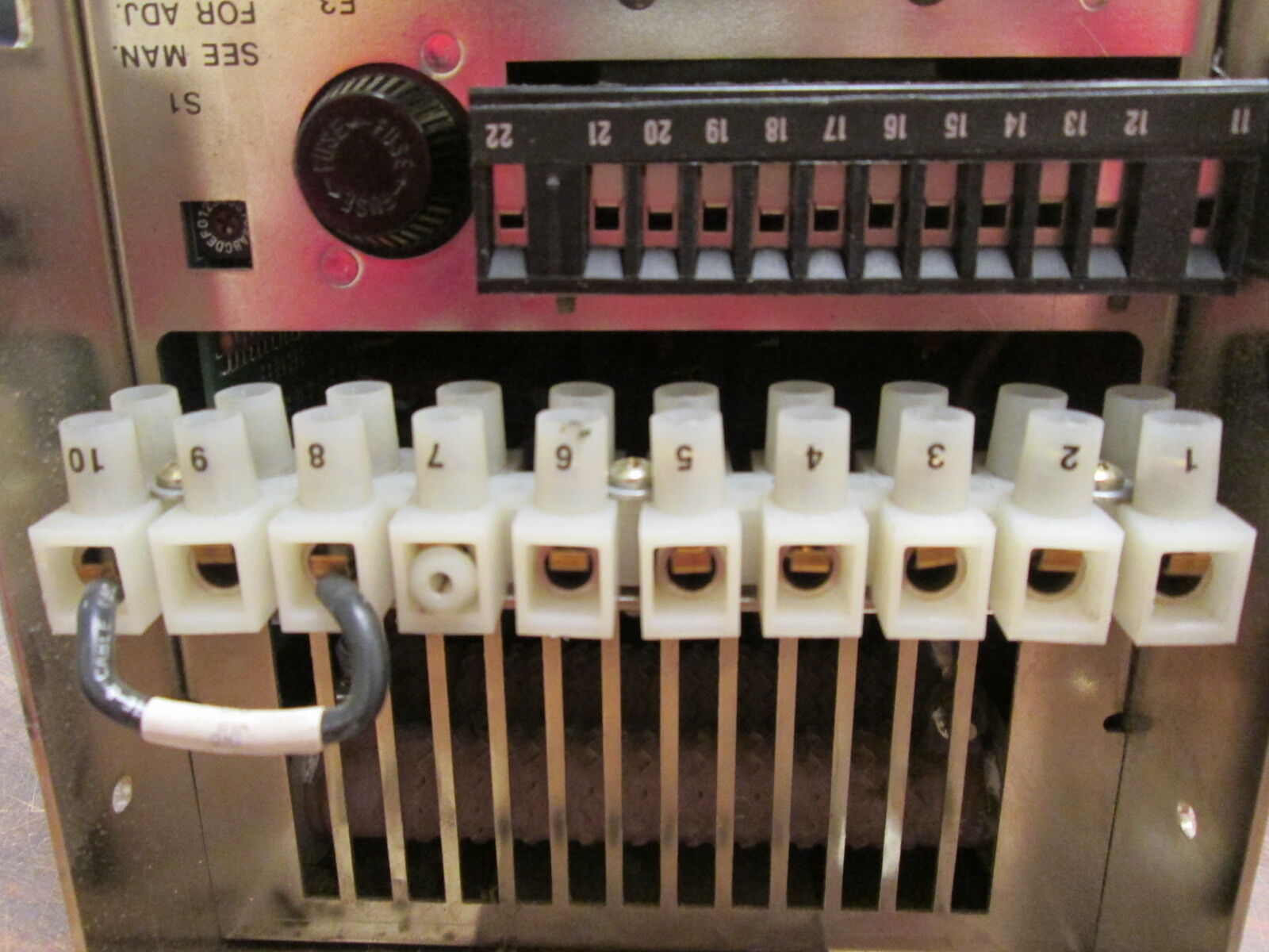 Allen-Bradley 1391 Digital AC Servo Drive 1391-DES15-DI-AQB 5.5KW Used