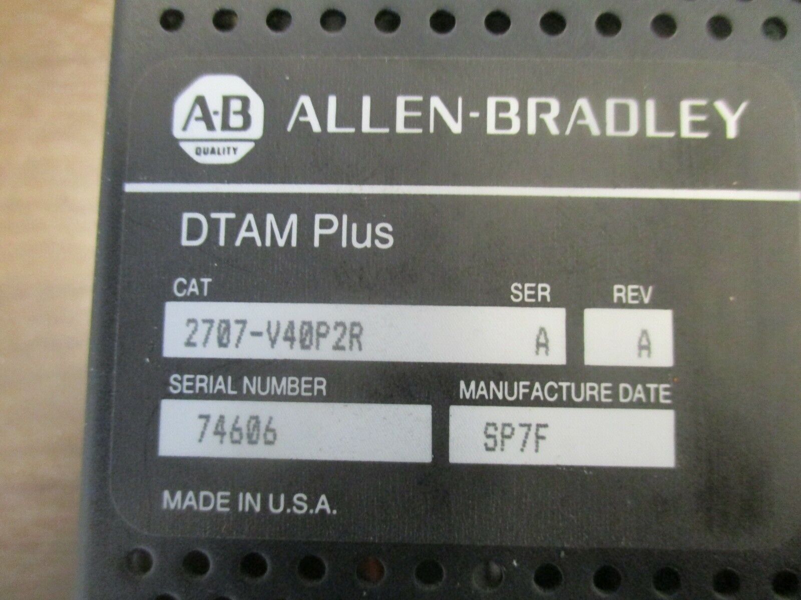 Allen-Bradley DTAM Plus Operator Interface Panel 2707-V40P2R Ser. A Rev. A Used