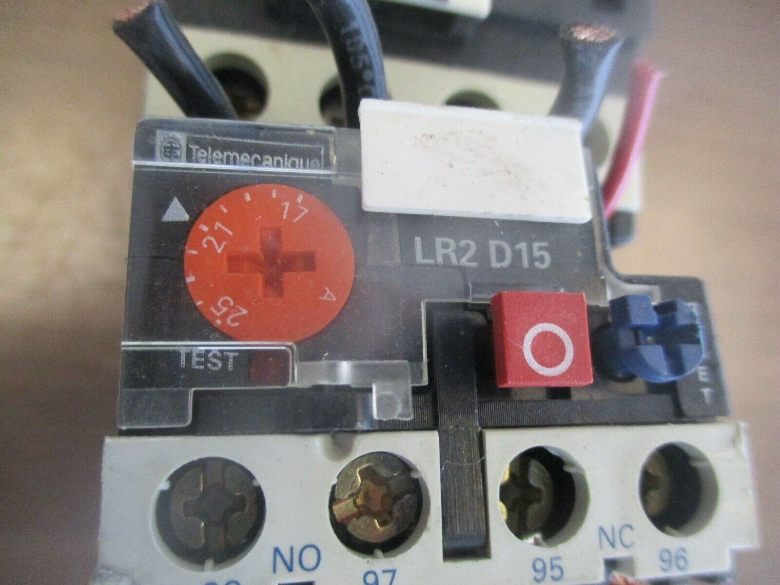 Telemecanique Starter LC1 D2501 / LR2 D15 120V Coil Trip: 17-25A Used
