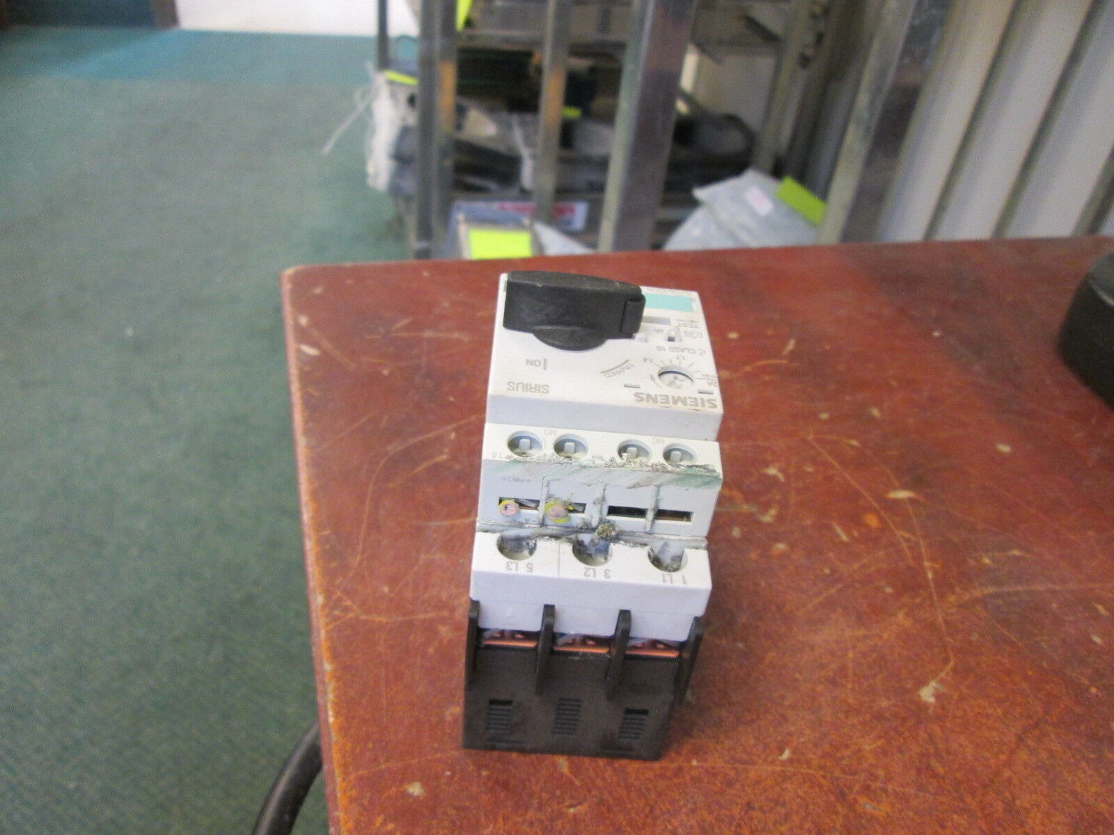 Siemens Sirius Motor Protection 3RV1021-1BA10 Trip: 1.4-2A 600V Used