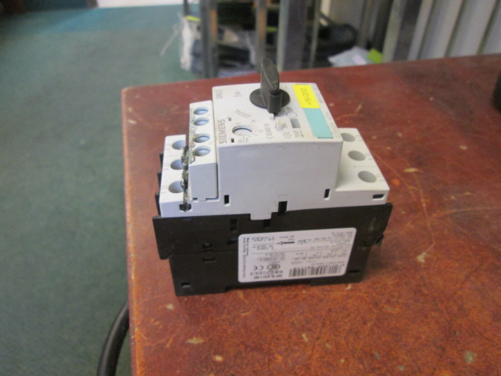 Siemens Sirius Motor Protection 3RV1021-1BA10 Trip: 1.4-2A 600V Used