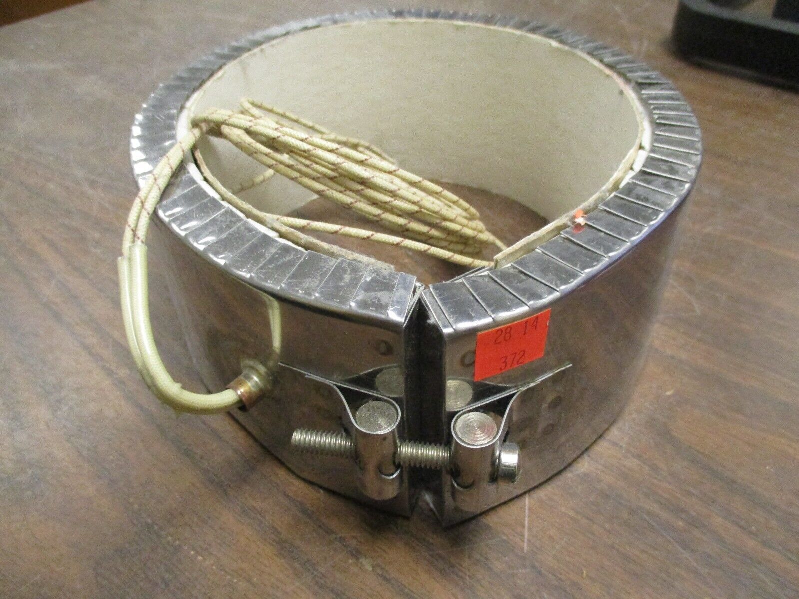 Tempco Heater Band CNB0608 0300L1 600W 230V Used