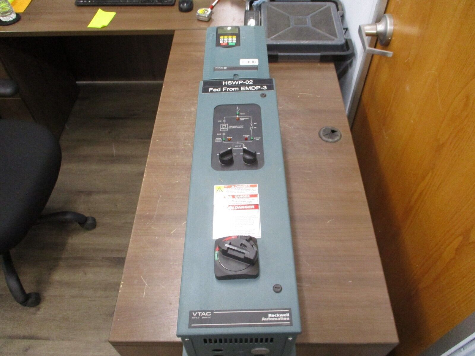 Rockwell Automation VTAC9 AC Drive w/ Bypass 9V741H0B10 7.5HP 3Ph Used