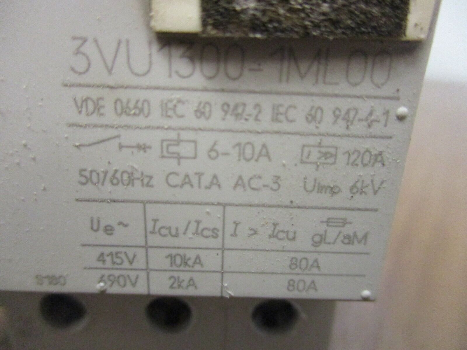 Siemens Manual Starter 3VU1300-1ML00 Trip: 4-10A Used